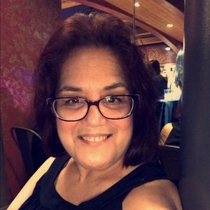 Meet your Posher, Sandra